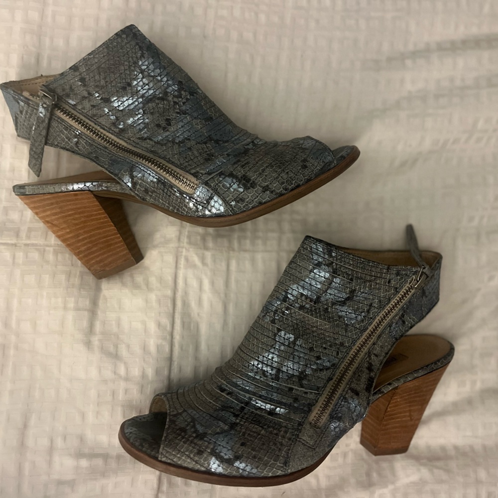 Paul Green Snakeskin Patterned Heeled Boots